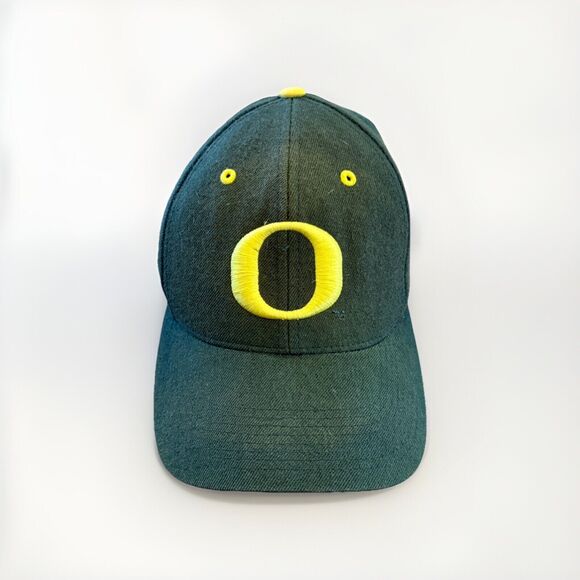Vintage Nike Mens Green NCAA Oregon Ducks 100% Wool Adjustable Strapback Hat Cap - Picture 1 of 8